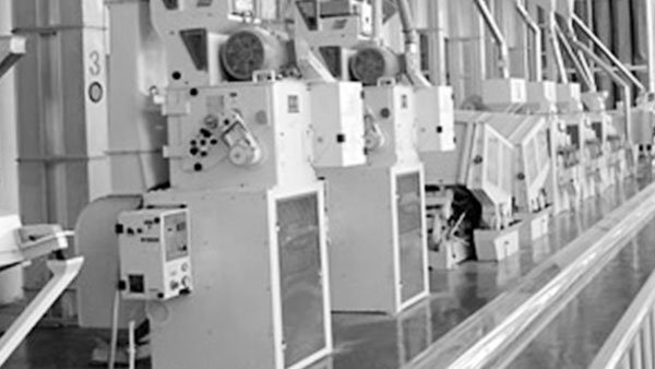 礱谷機